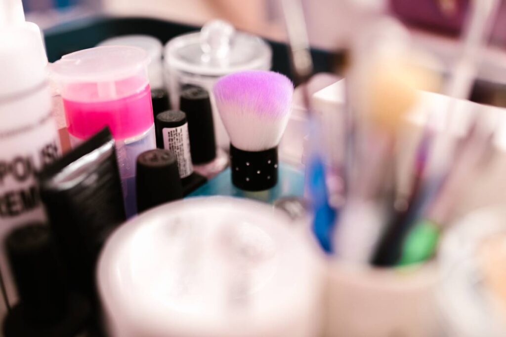 Beauty Travel Container: 7 Essential Tips to Avoid Costly Packing Mistakes
